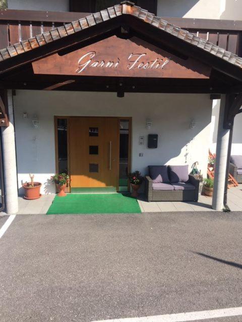 Garni Festil Hotell Campitello di Fassa Eksteriør bilde