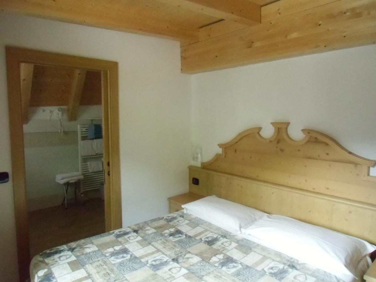 Garni Festil Hotell Campitello di Fassa Eksteriør bilde