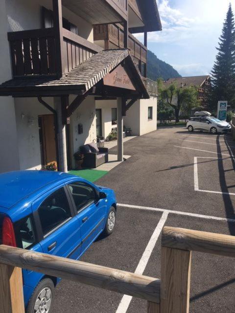 Garni Festil Hotell Campitello di Fassa Eksteriør bilde
