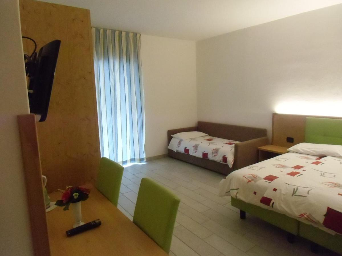Garni Festil Hotell Campitello di Fassa Eksteriør bilde