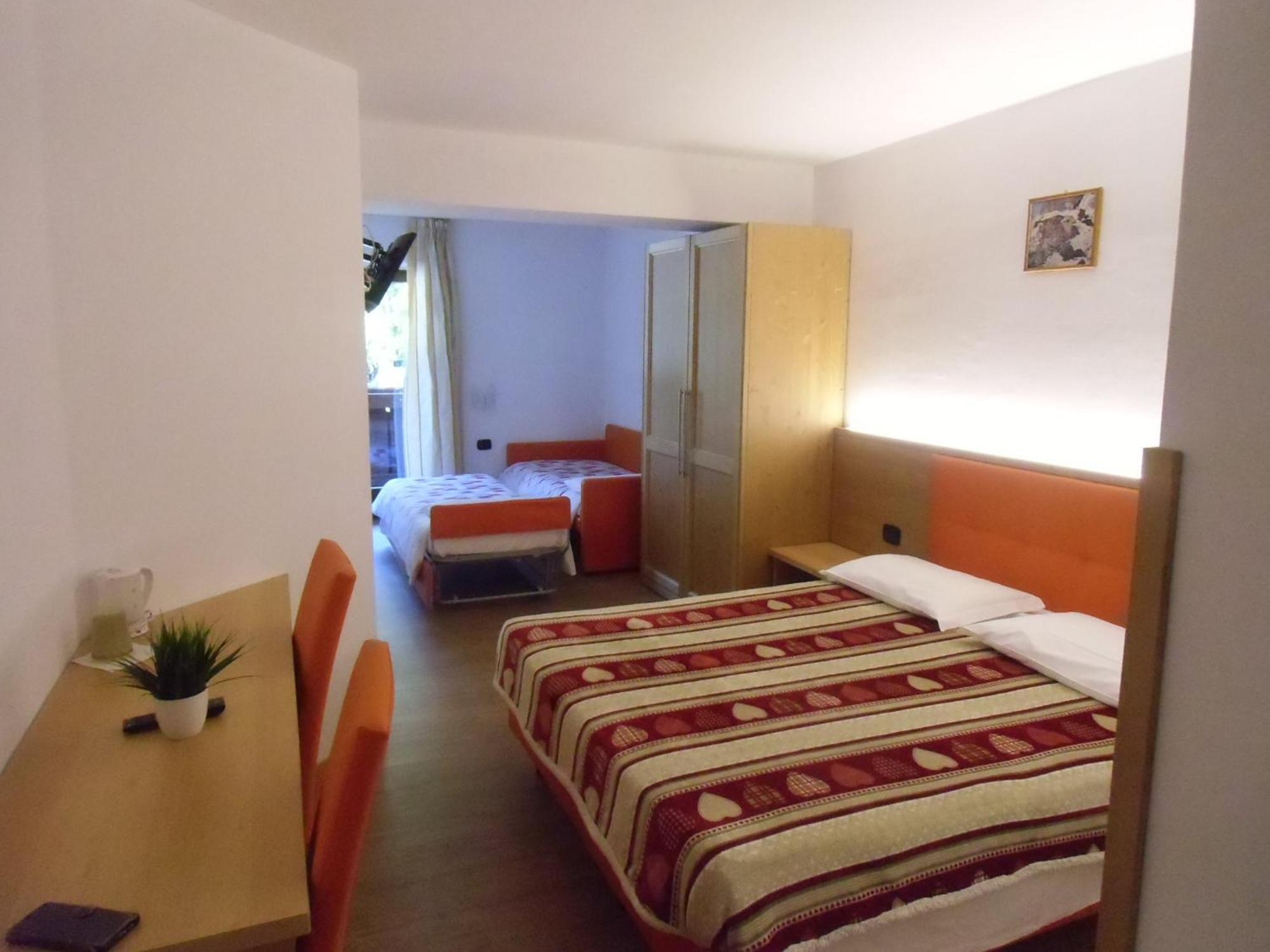 Garni Festil Hotell Campitello di Fassa Eksteriør bilde
