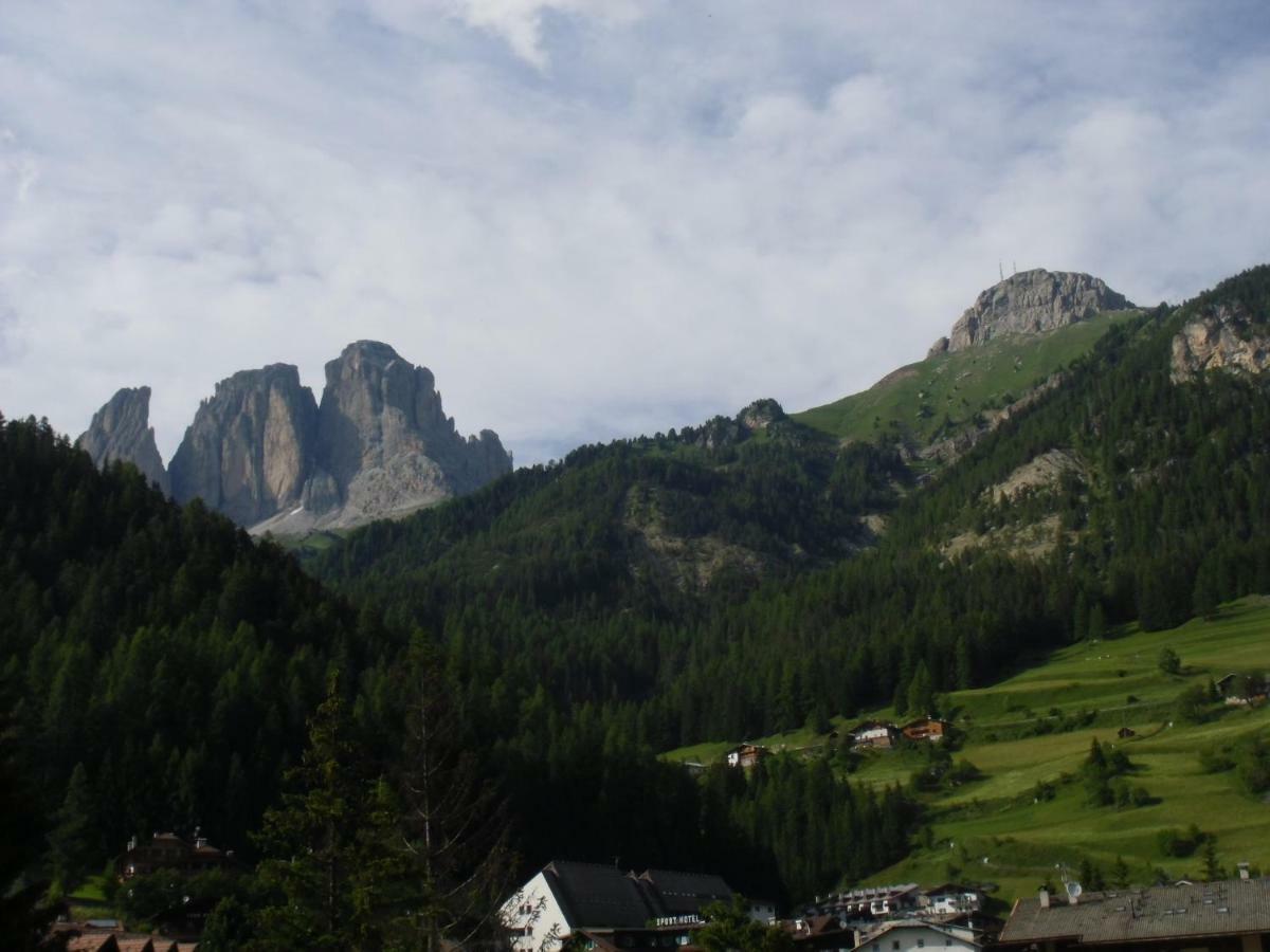 Garni Festil Hotell Campitello di Fassa Eksteriør bilde