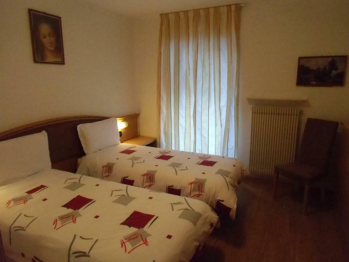 Garni Festil Hotell Campitello di Fassa Eksteriør bilde