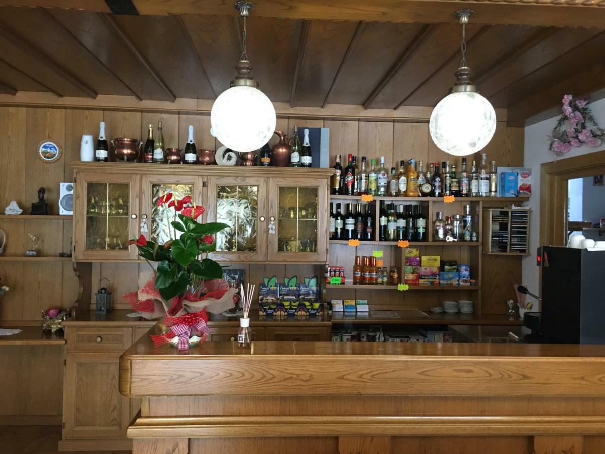 Garni Festil Hotell Campitello di Fassa Eksteriør bilde